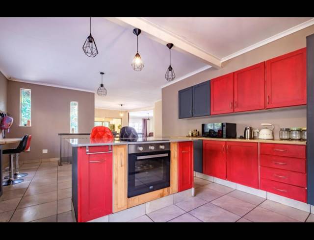 3 BEDROOM HOUSE FOR SALE IN MULBARTON